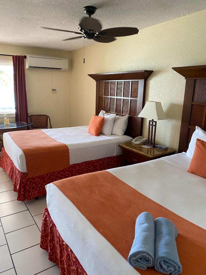 Bolongo Bay Beach Resort All Inclusive Buitenkant foto